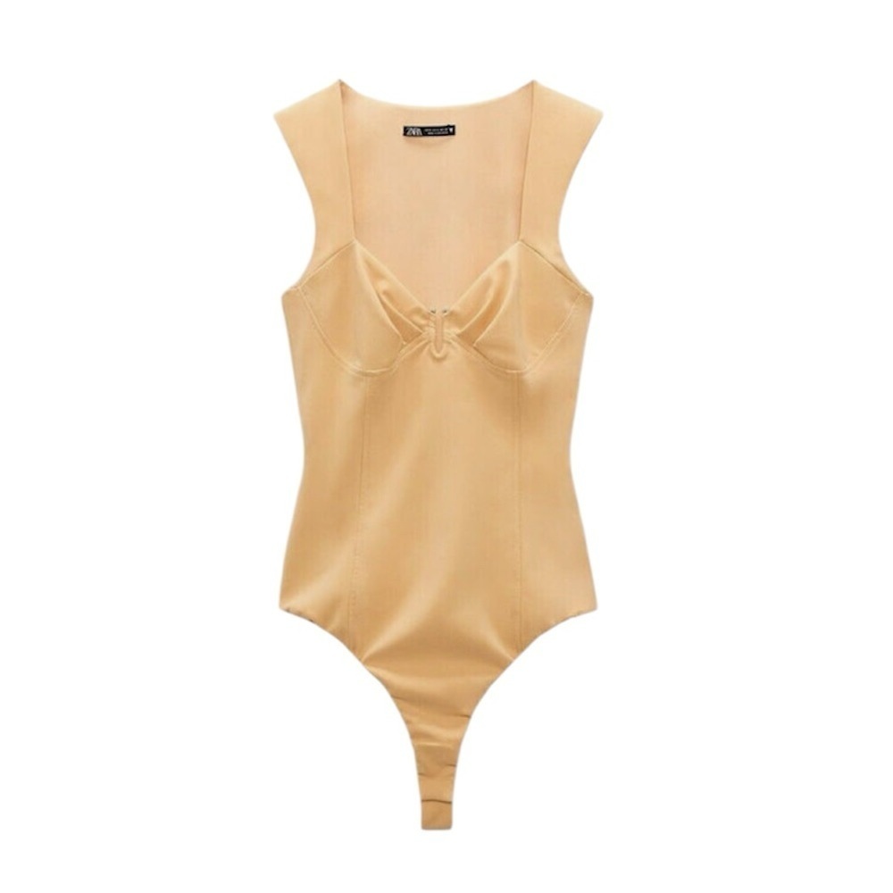 Zara NWT Women’s Yellow Metal Piece Bodysuit Size Small NEW